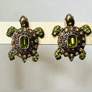 Heidi Daus “Slowpoke” Vintage Turtle 🐢 clip on earrings EUC